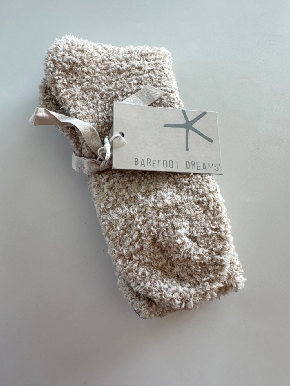 Barefoot Dreams CozyChic Heather White Beige Socks NEW Lounge Cozy